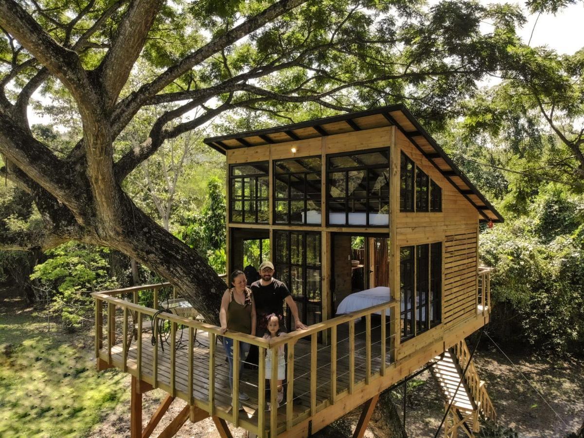 Villa Casa en el Arbol Utica Exterior foto